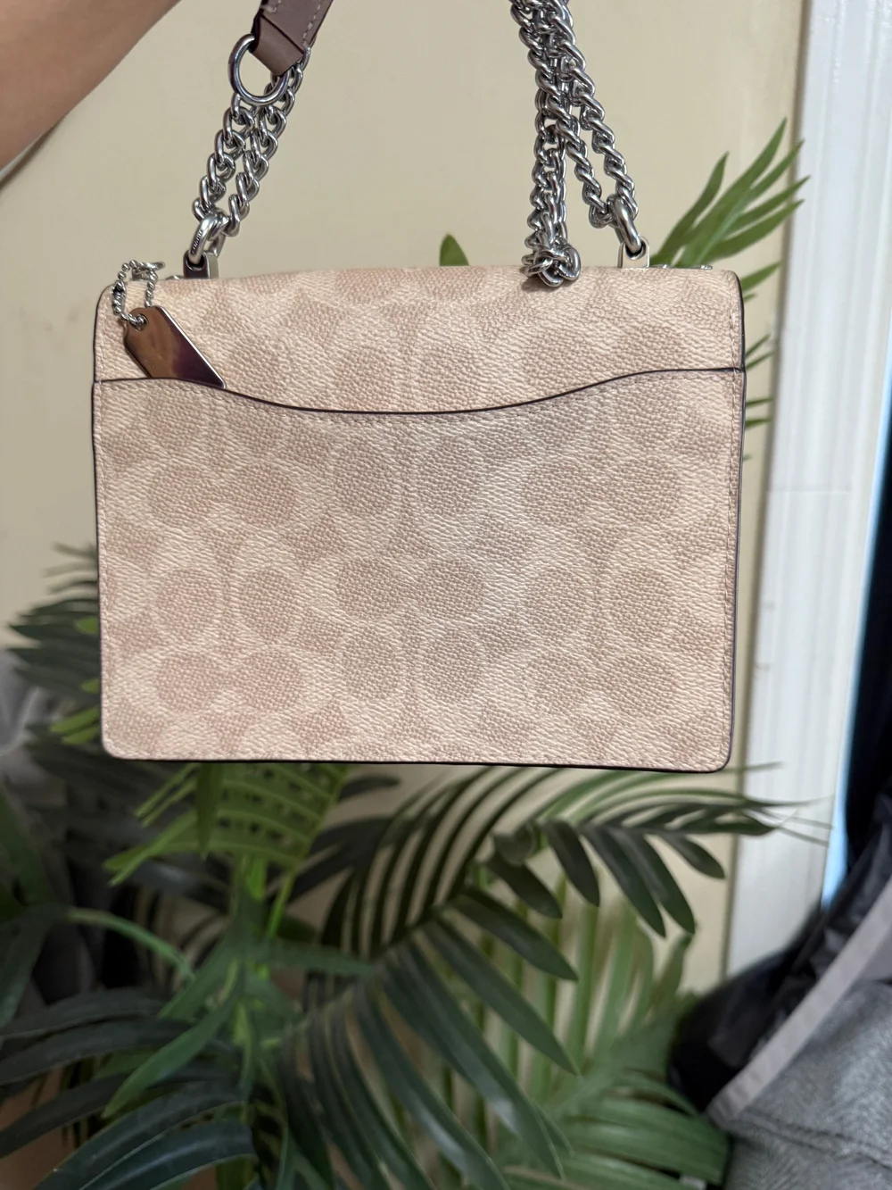 Coach Signature Pale Pink Chain Shoulder Bag - Picture 7 of 8
